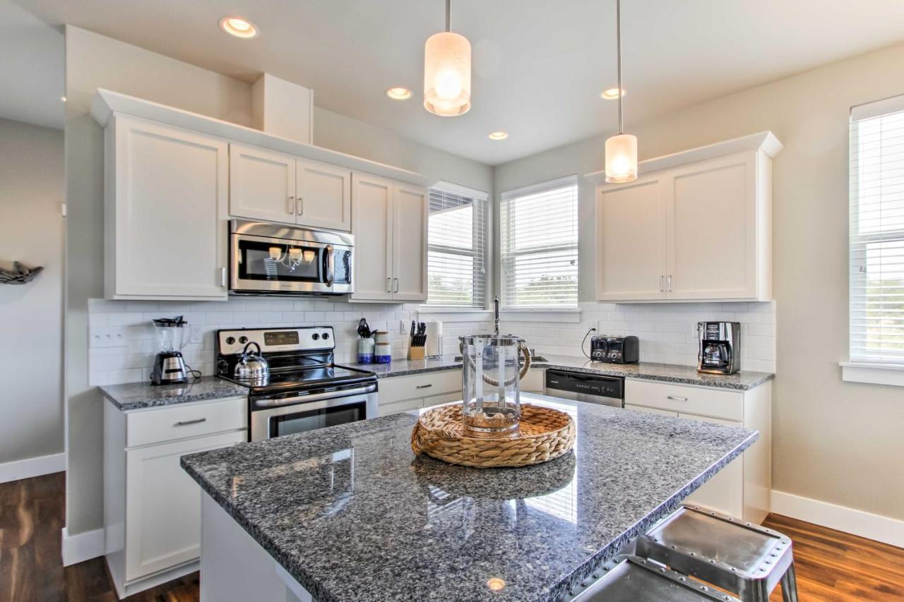 Ocean Shores House With Hot Tub - Walk To Beach Екстер'єр фото