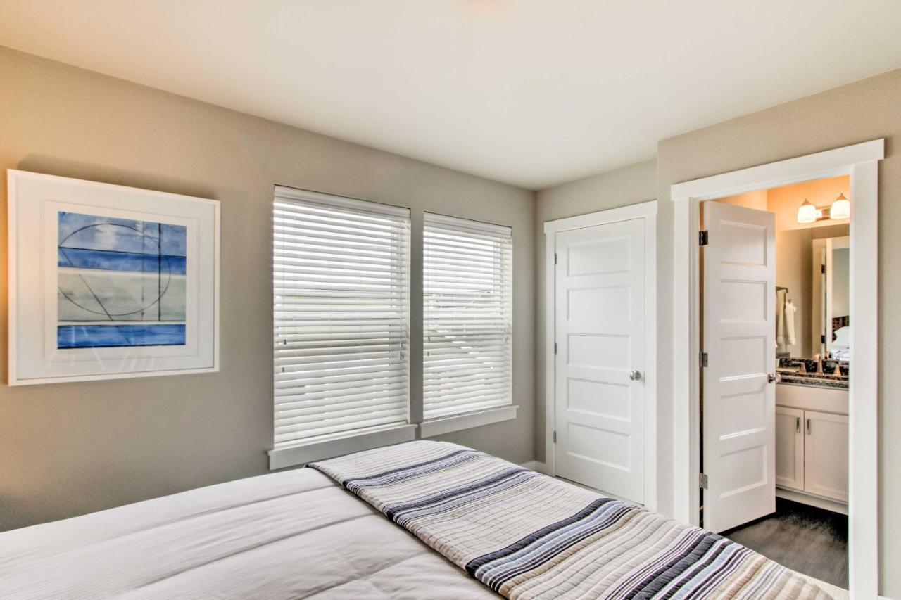 Ocean Shores House With Hot Tub - Walk To Beach Екстер'єр фото
